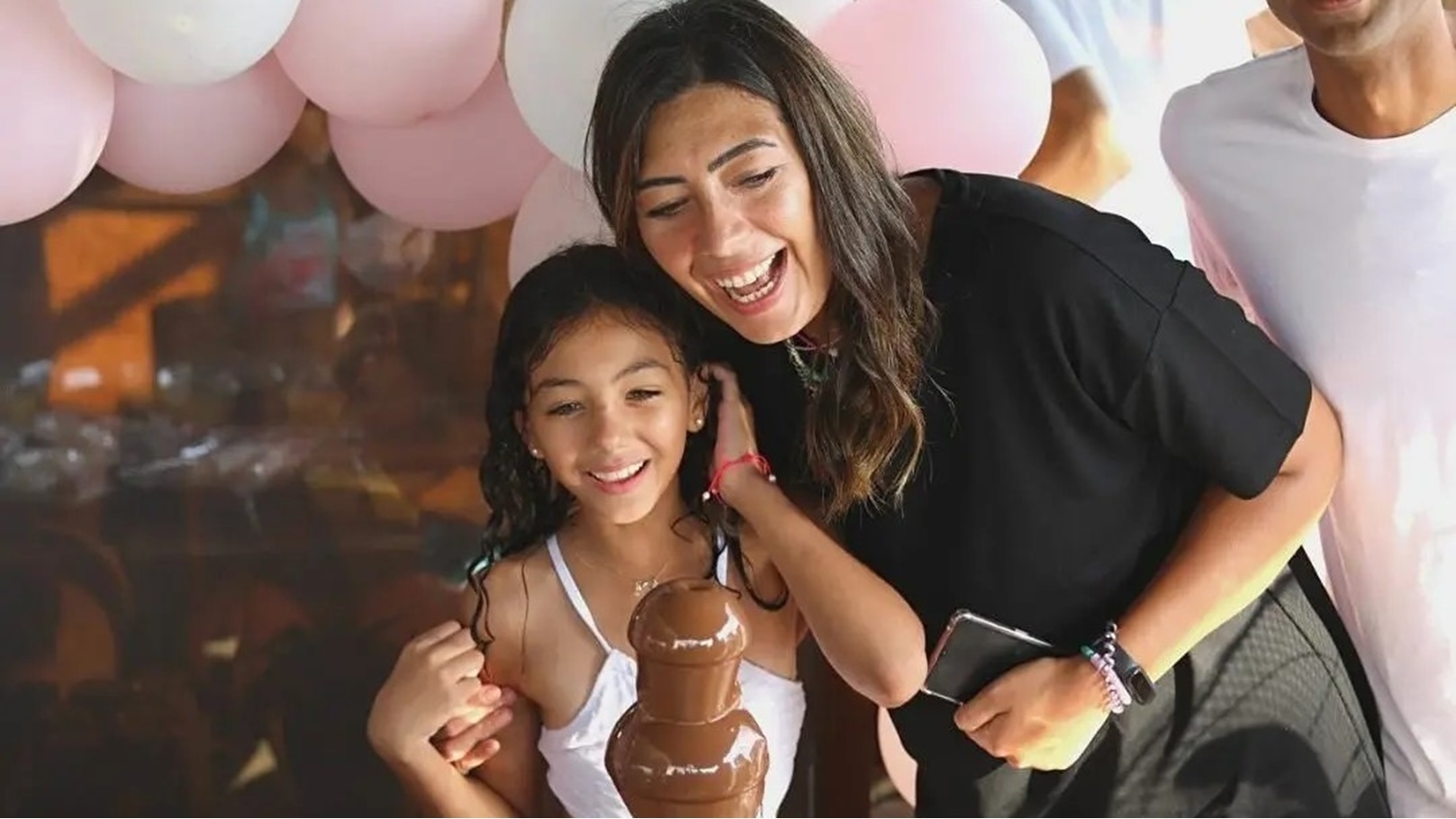 242008709_379400670303815_6591473574779018924_n