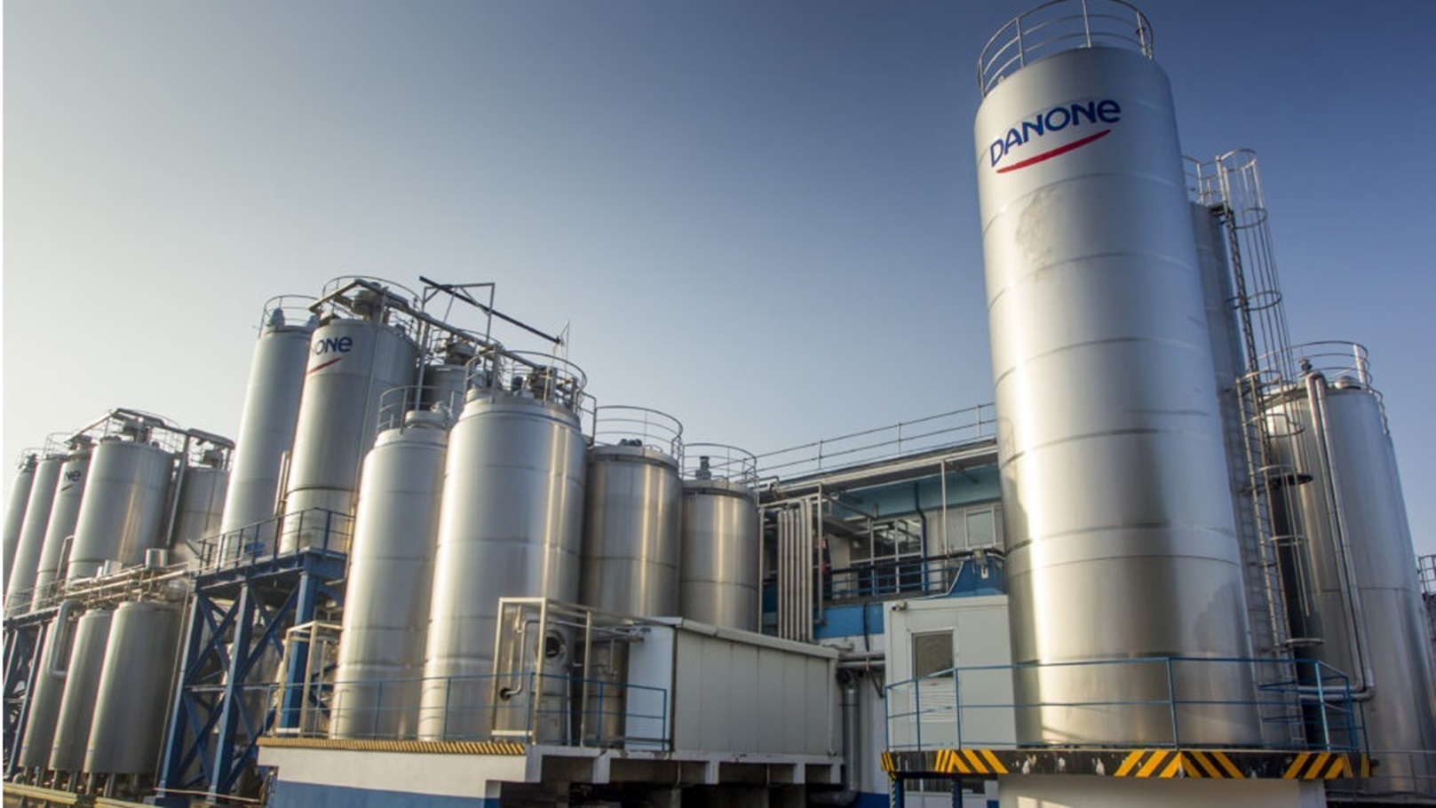 دانون - انتاج ألبان- منتجات الألبان- danon (9)