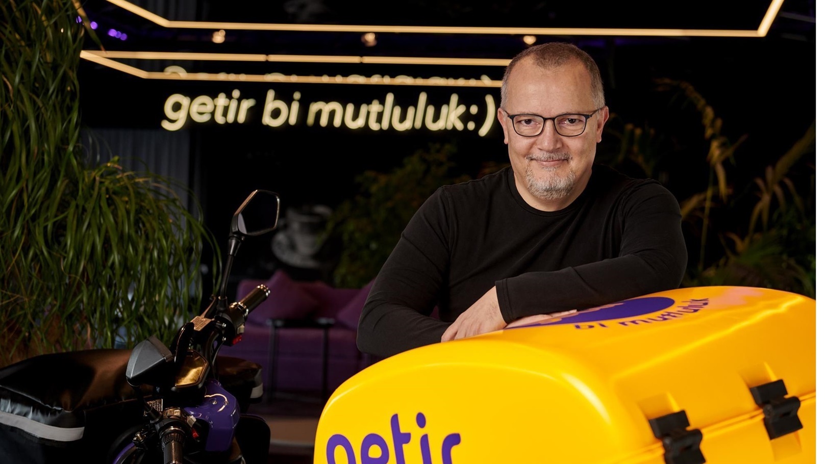 260009_getirfoundernazimsaluratgetirhqistanbul_41759