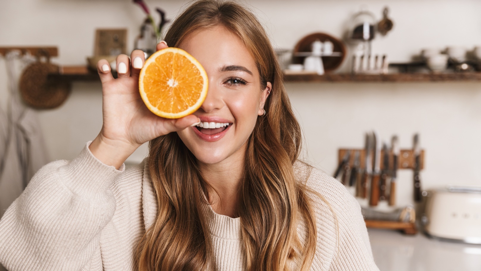 image-of-cheerful-caucasian-woman-laughing-and-hol-2021-08-27-12-18-14-utc