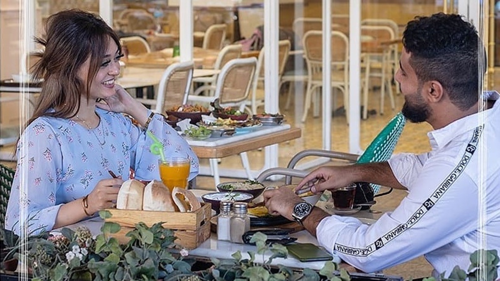 مطعم بيت العز