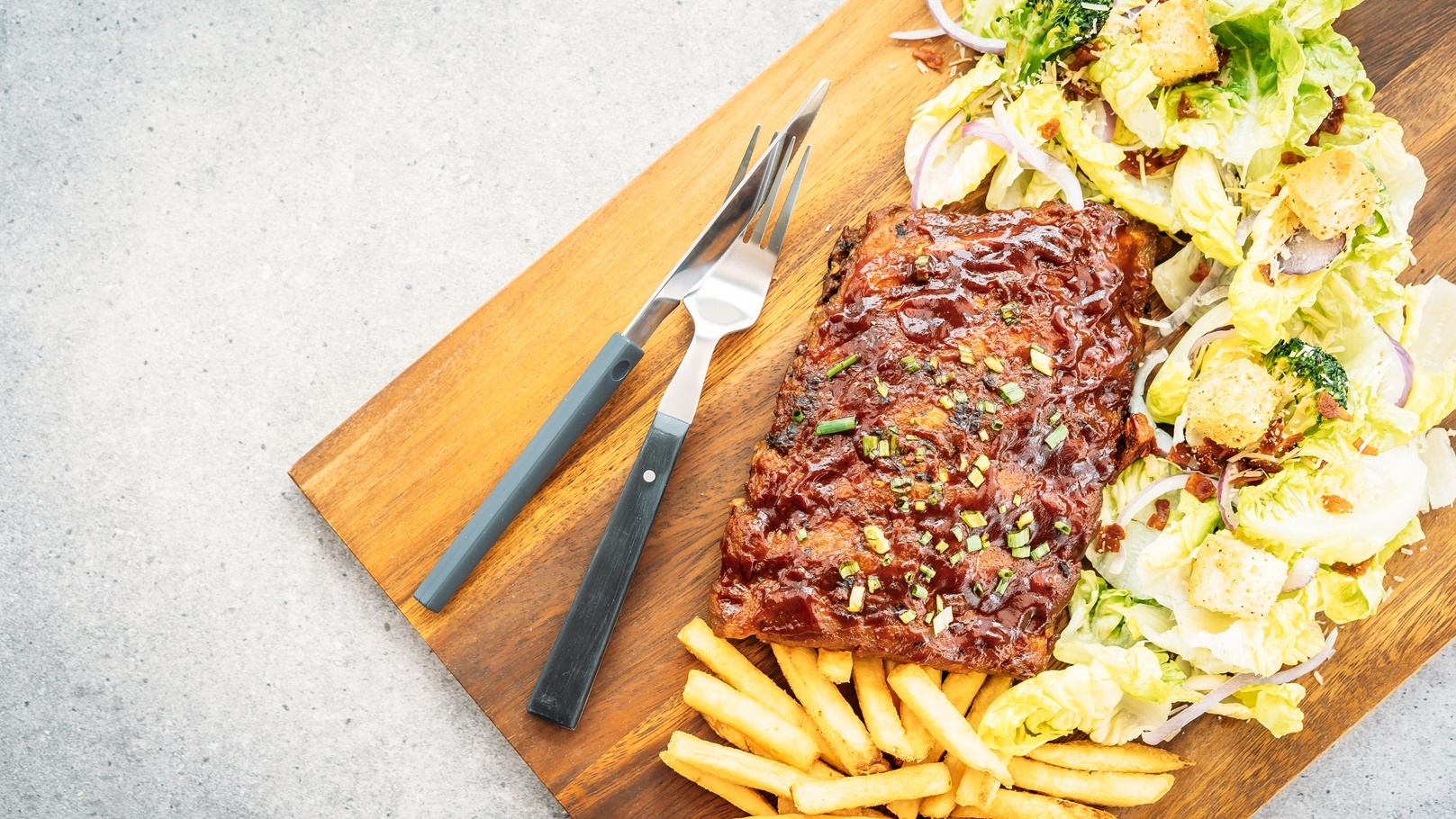 طريقة عمل الروز بيف بالبطاطس والجزر