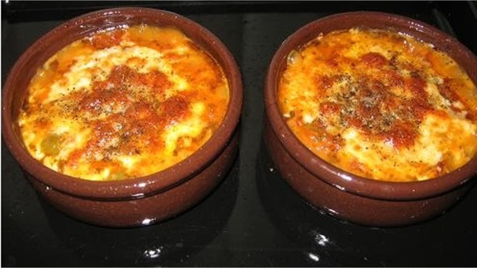 طواجن مكرونة بالدجاج والجبنة