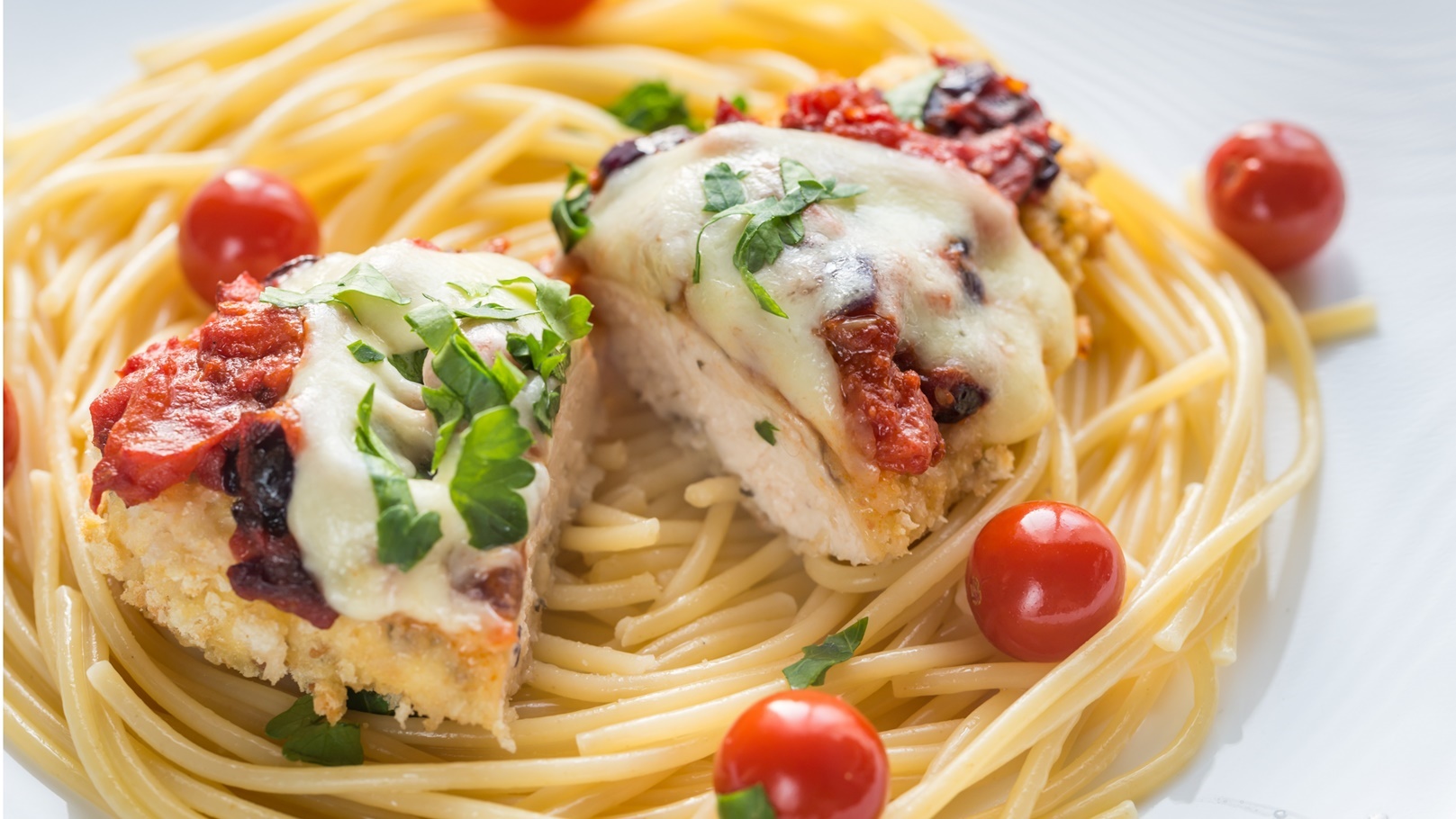 baked-chicken-with-parmesan-and-mozzarella-2021-08-26-17-14-49-utc (1)