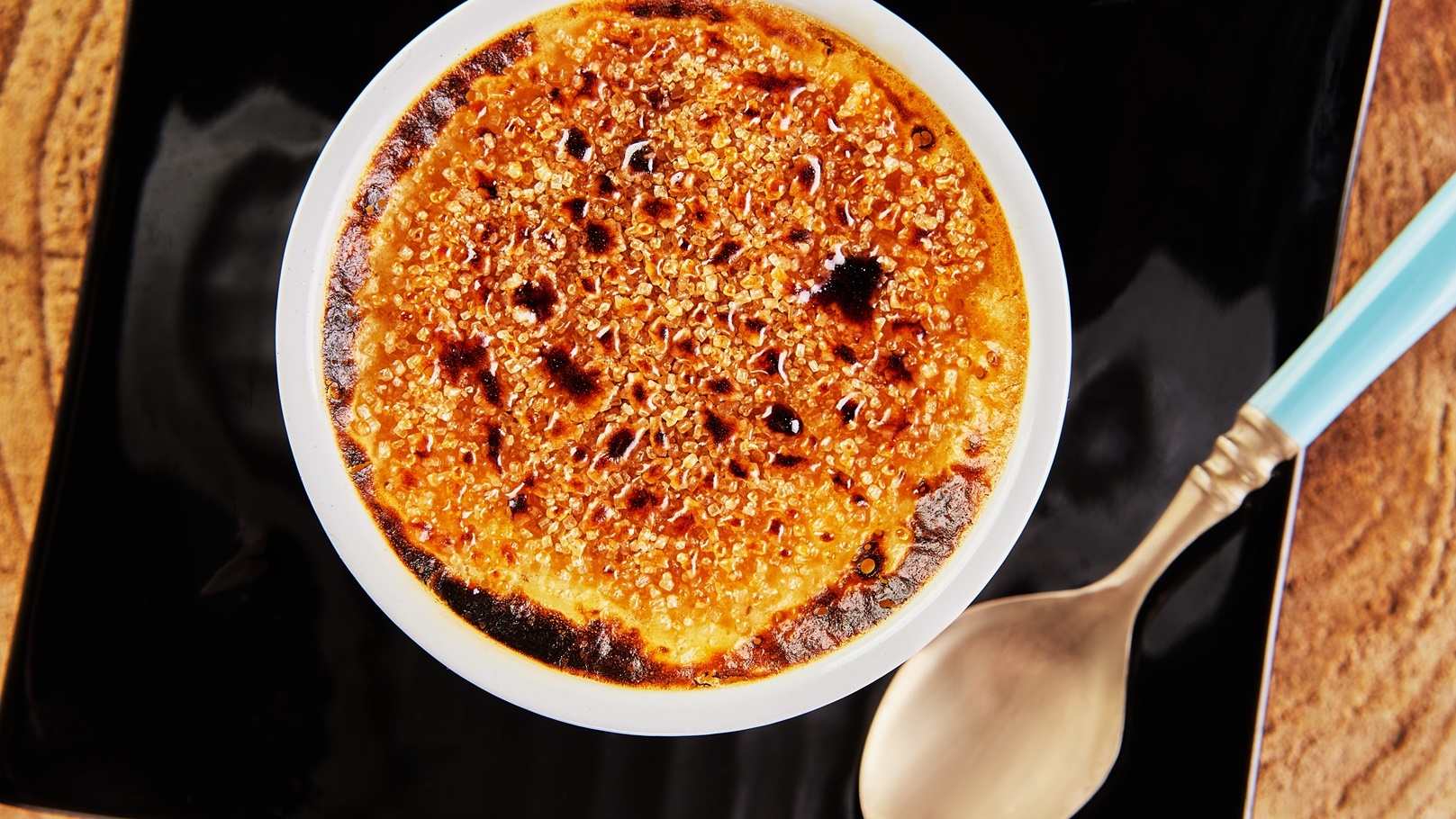 الكريم كراميل من مطبخ الشيف فاطمة أبو حاتي