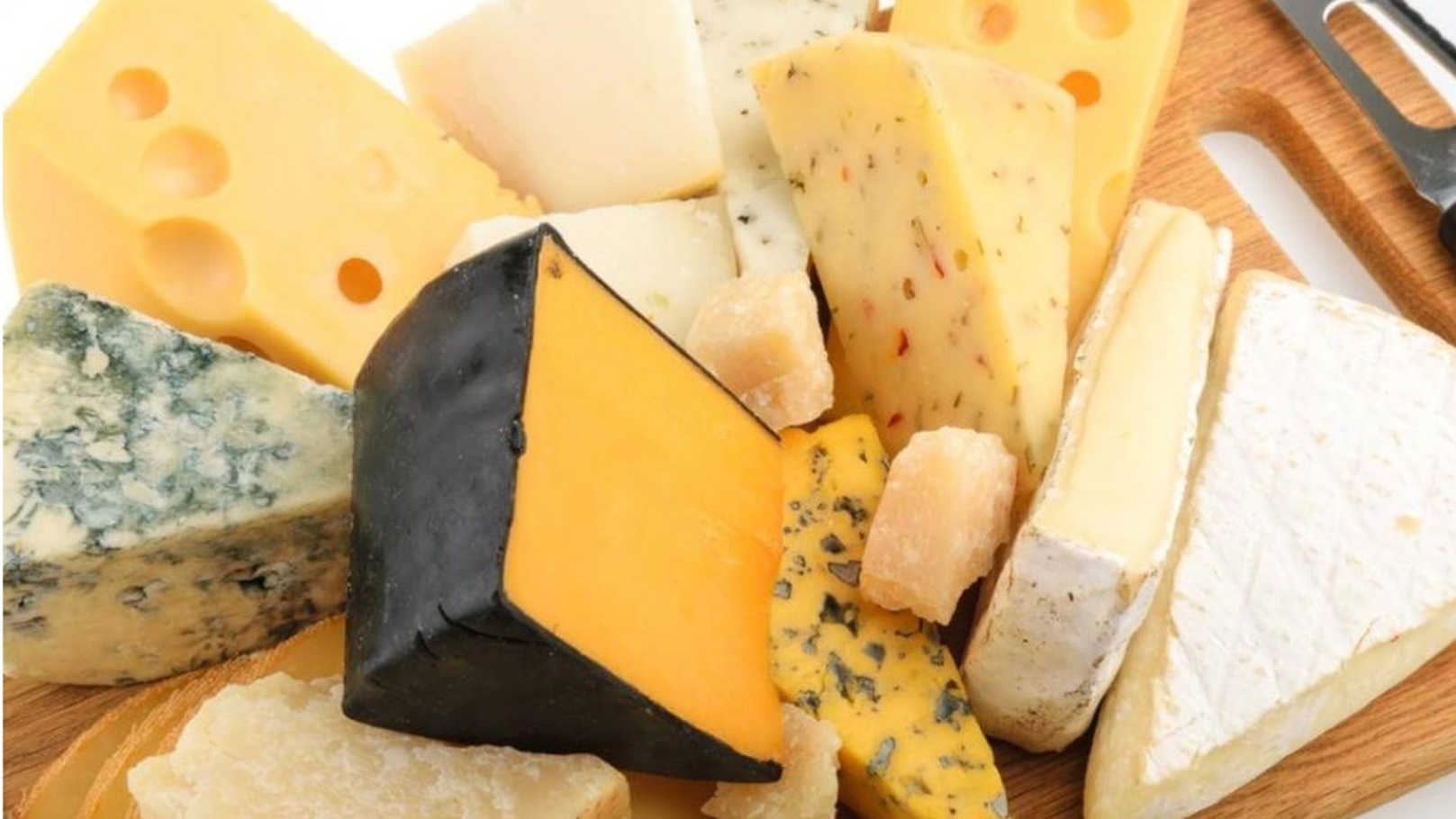 أفضل-أنواع-الجبن-للرجيم-1024x681