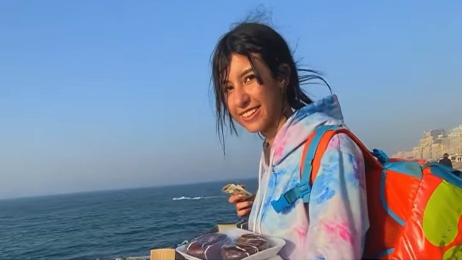 فتاة الدونتس