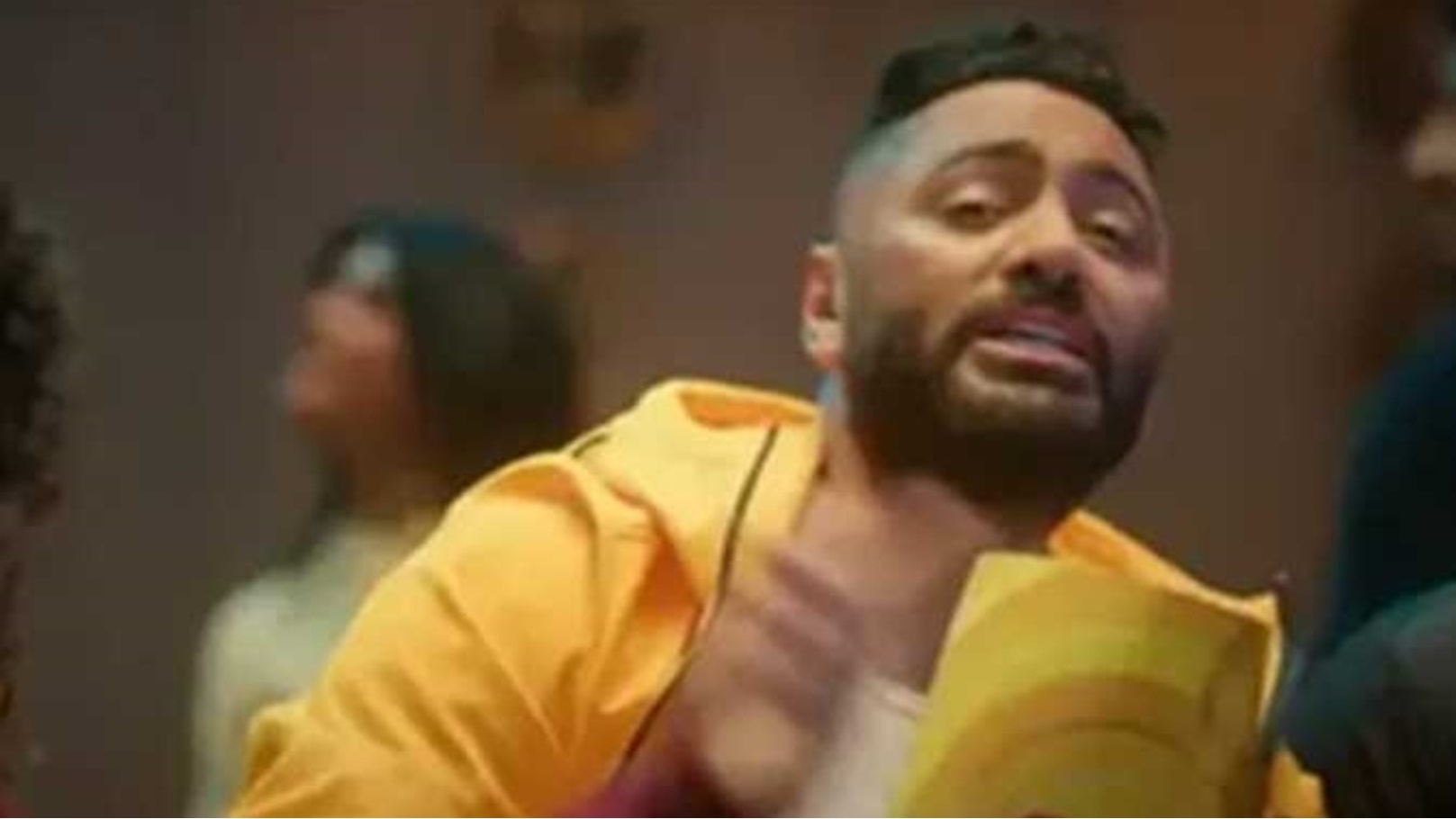 تامر حسني وإعلان شيبسي