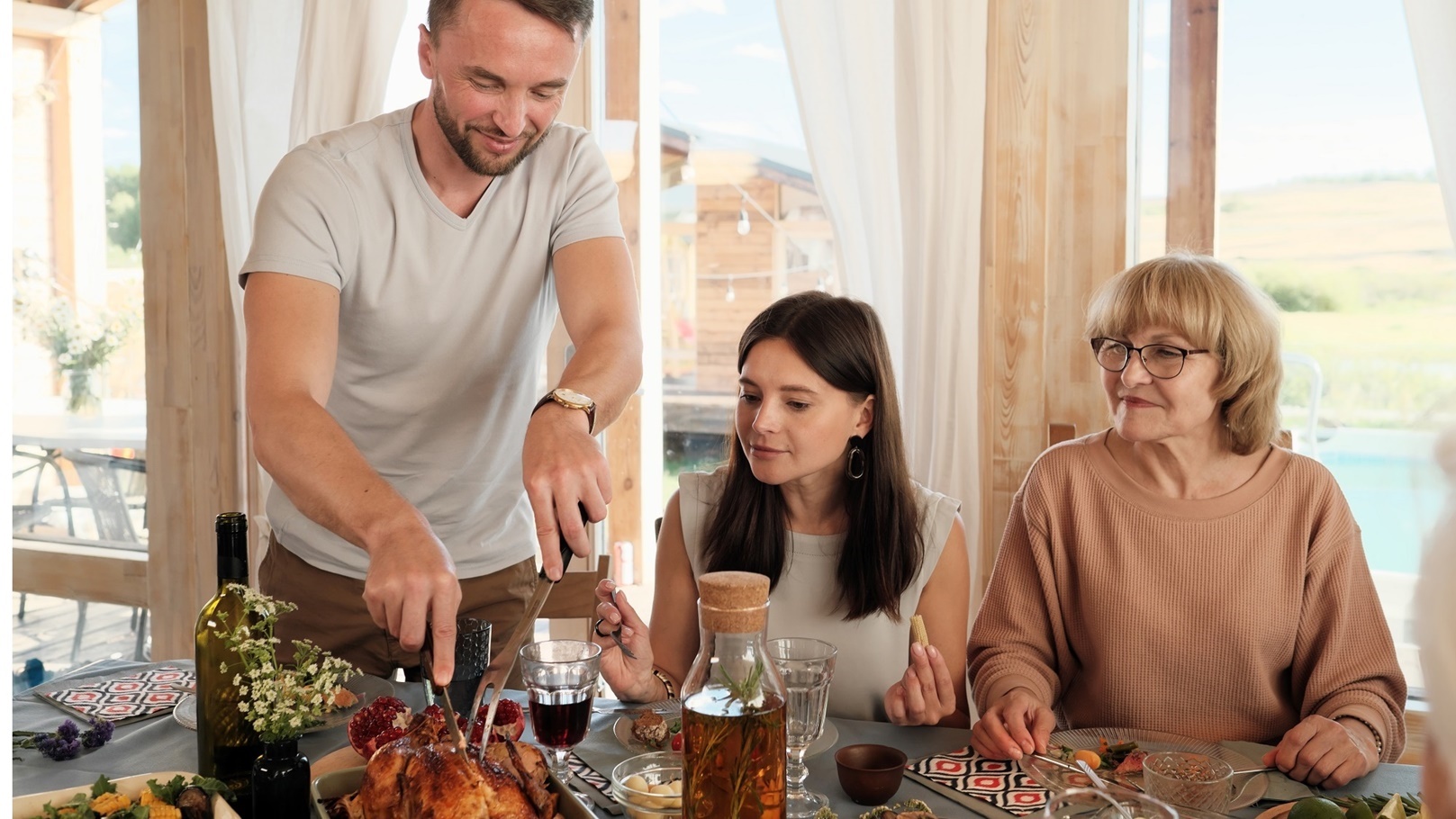 family-eating-turkey-2021-08-28-23-39-03-utc