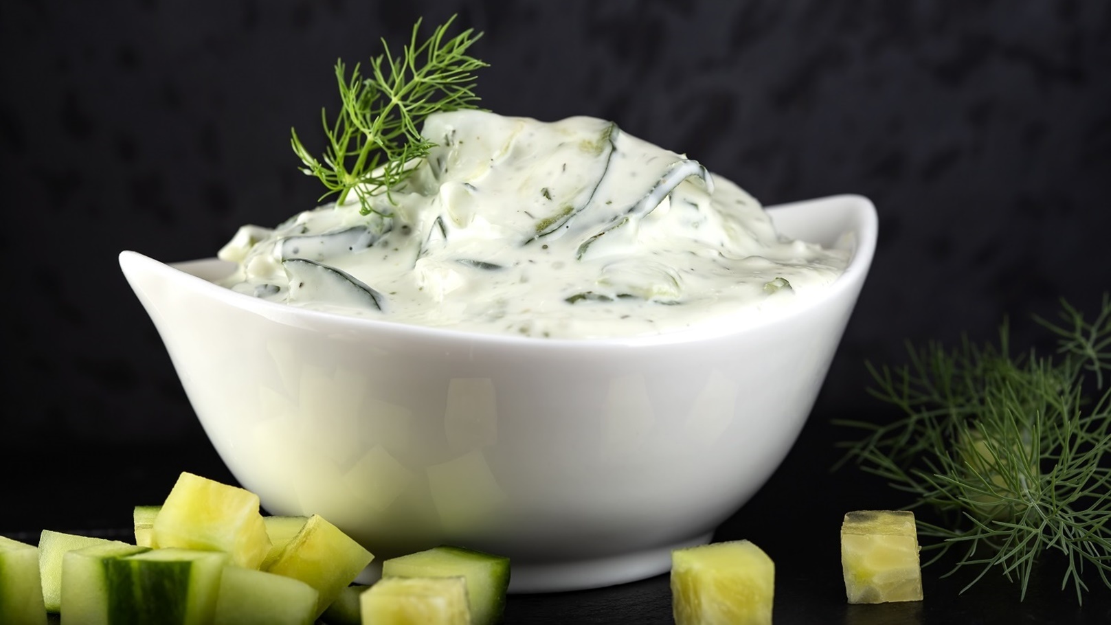 الزبادي بالثوم