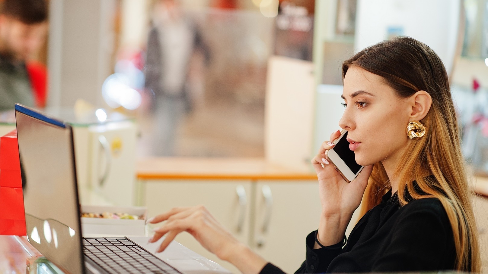 small-business-of-candy-souvenirs-shop-2021-08-30-20-49-08-utc