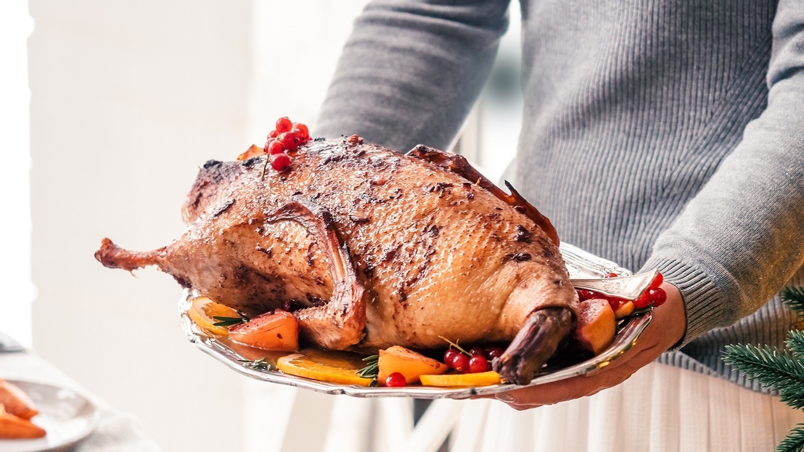 35767-طريقة-عمل-البط-بالبرتقال-(1)