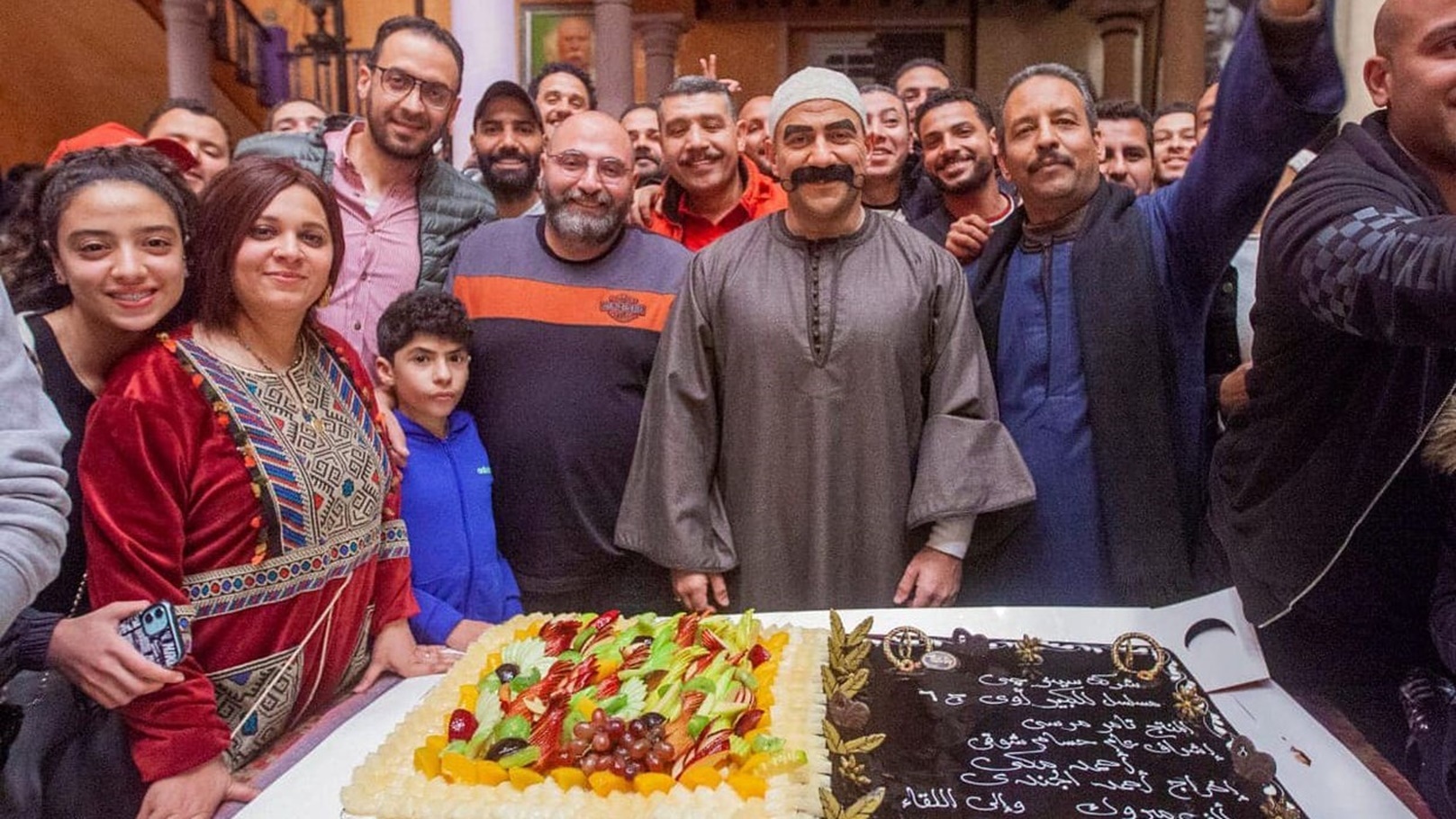 طاقم عمل مسلسل الكبير أوي