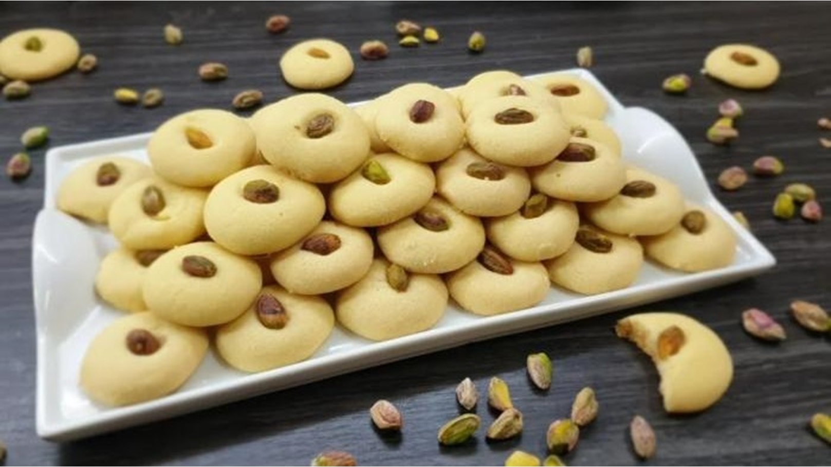 طريقة عمل الغريبة البيتي