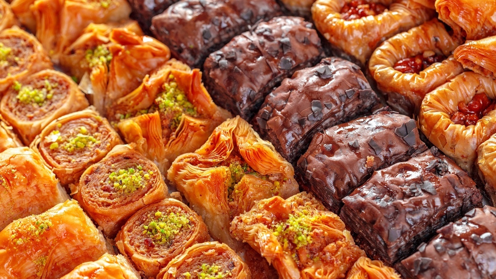 turkish-dessert-baklava-2021-09-04-04-37-55-utc