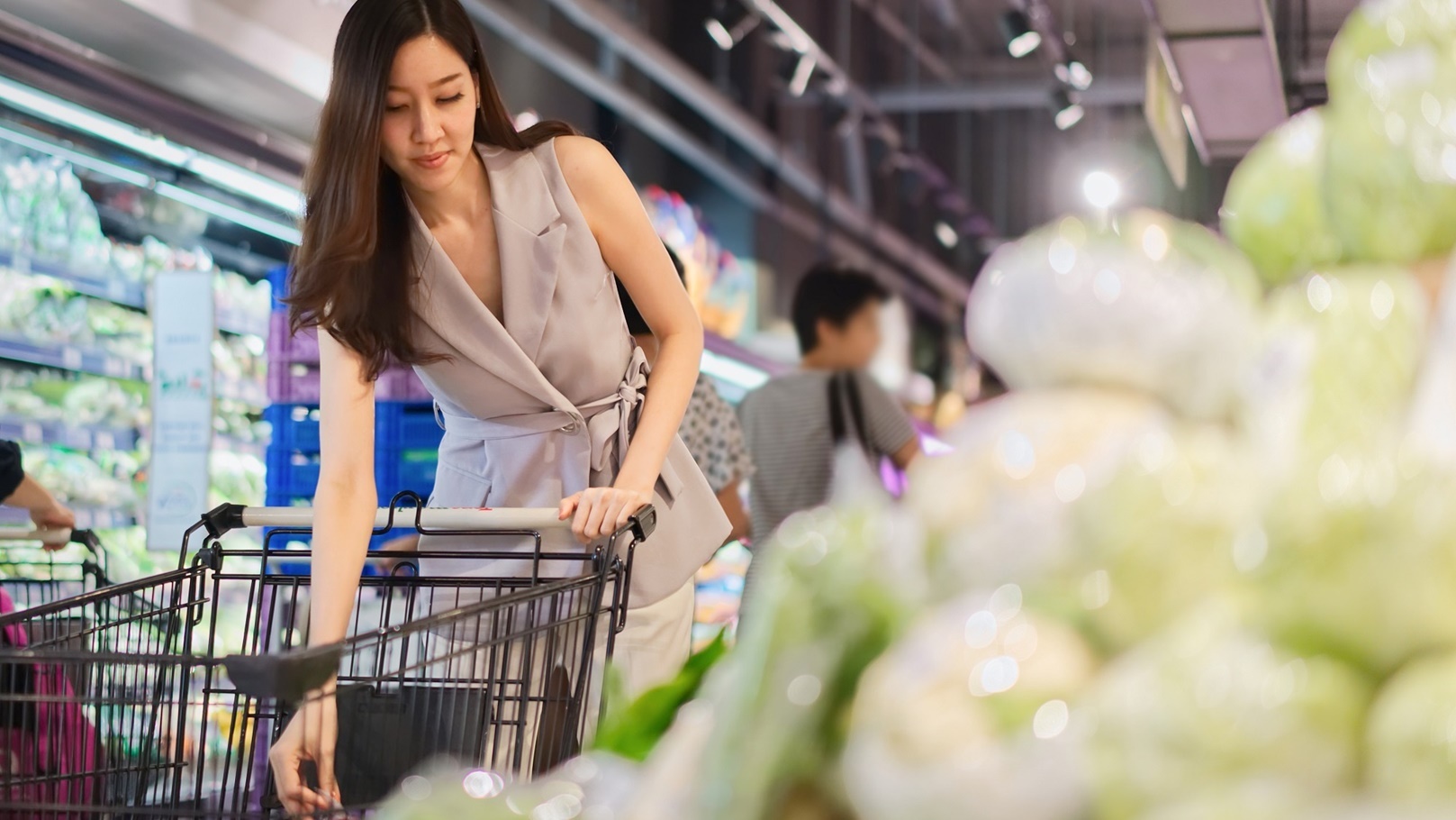 young-asian-beautiful-girl-is-choosing-vegetables-2021-12-09-07-20-41-utc