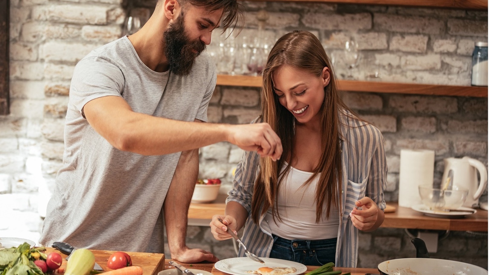 white-and-pink-salt-2021-ملح (2)