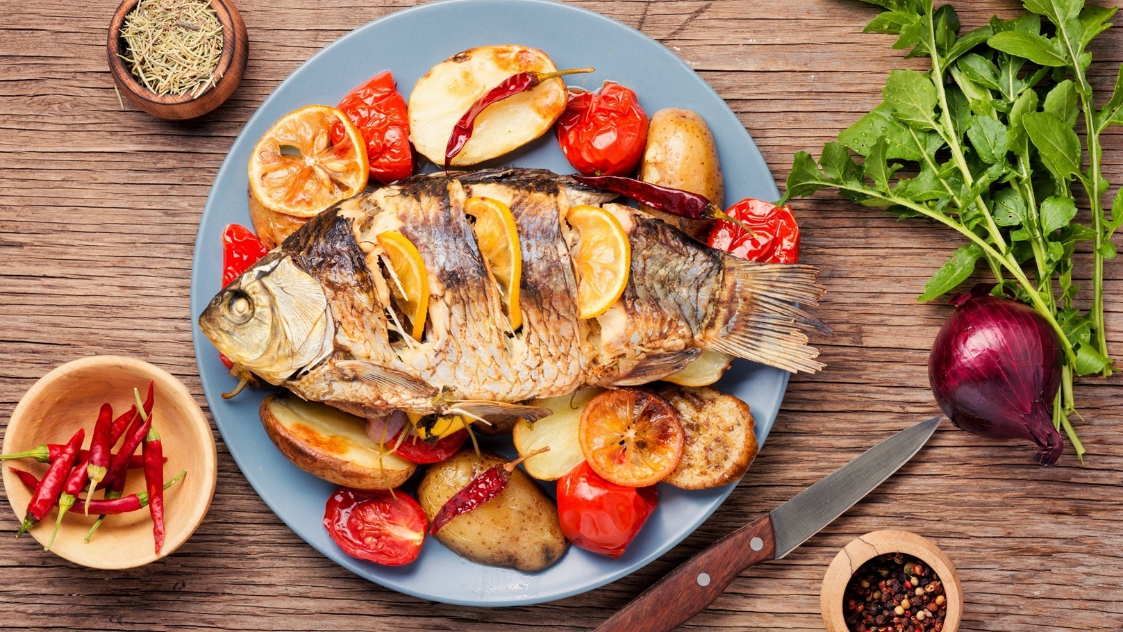 طريقة عمل سمك مشوي بالزيت والليمون