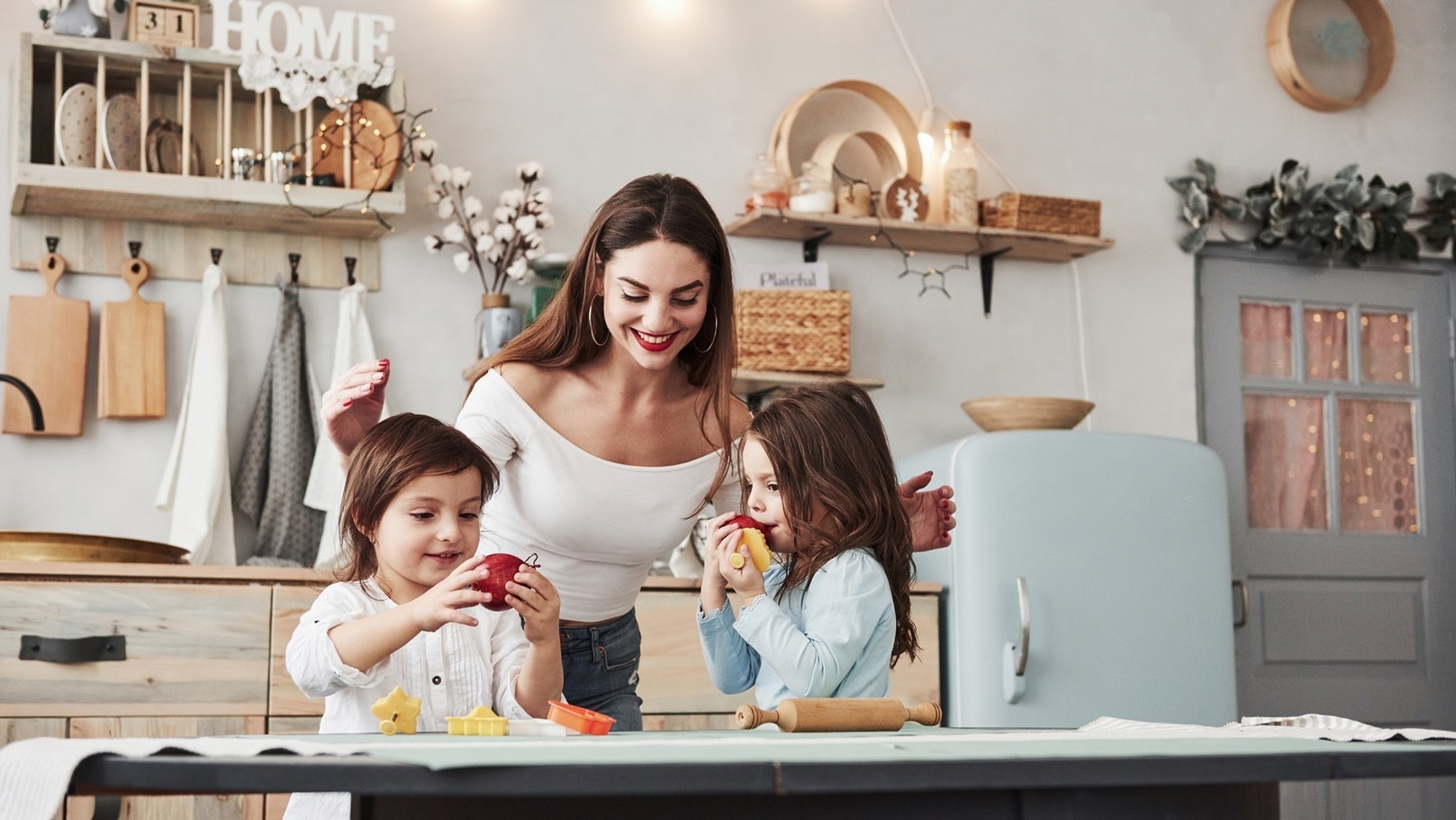 تغذية الأطفال