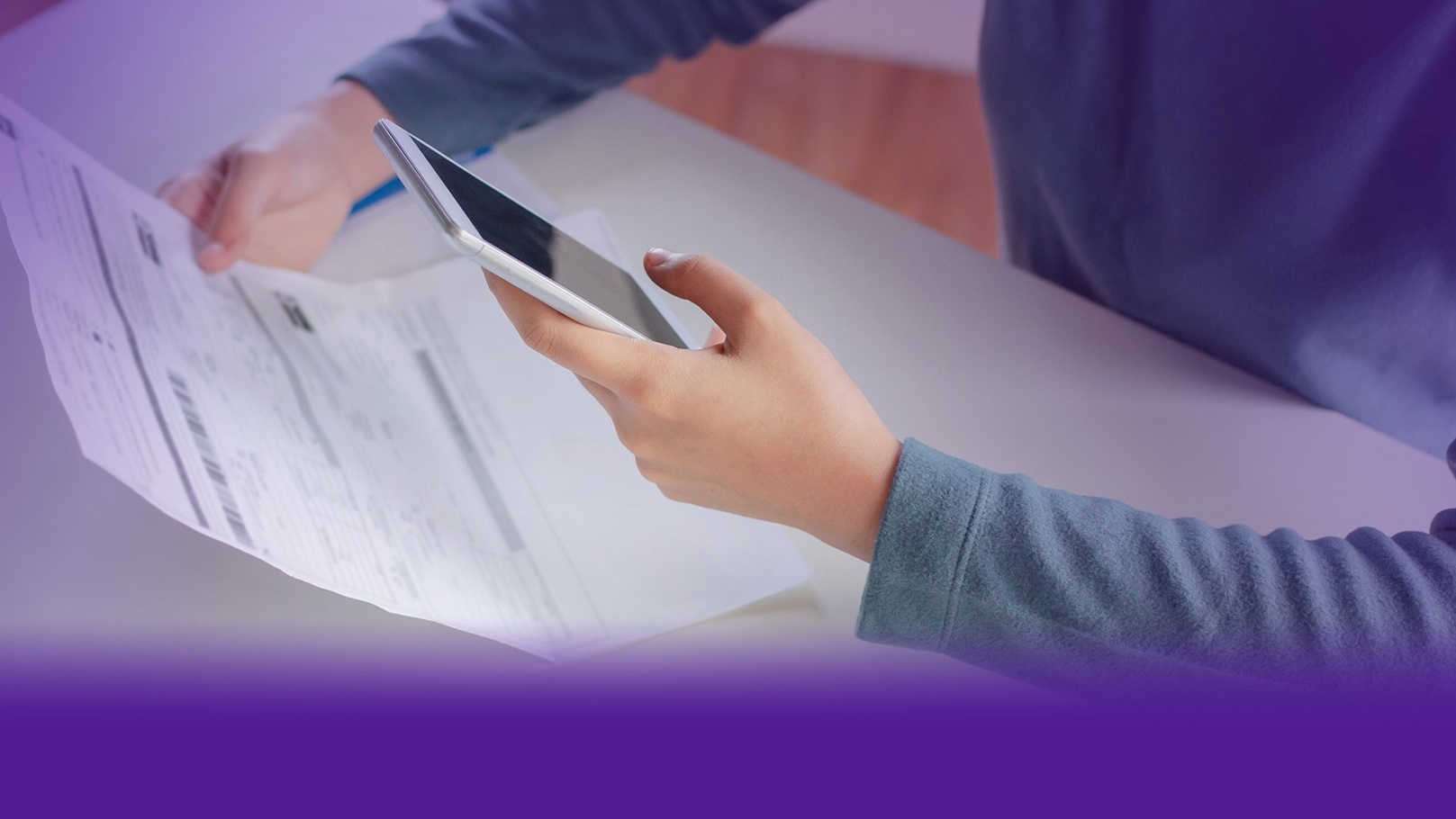 التسوق عبر الأبلكيشن