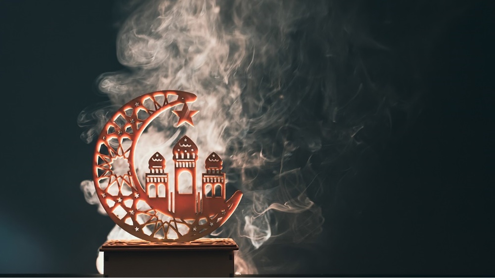 festive-greeting-card-for-muslim-holy-month-ramada-2022-04-01-18-04-48-utc