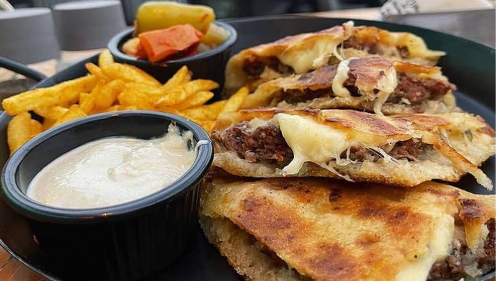 261440242_753392089386448_7702906285056317224_n