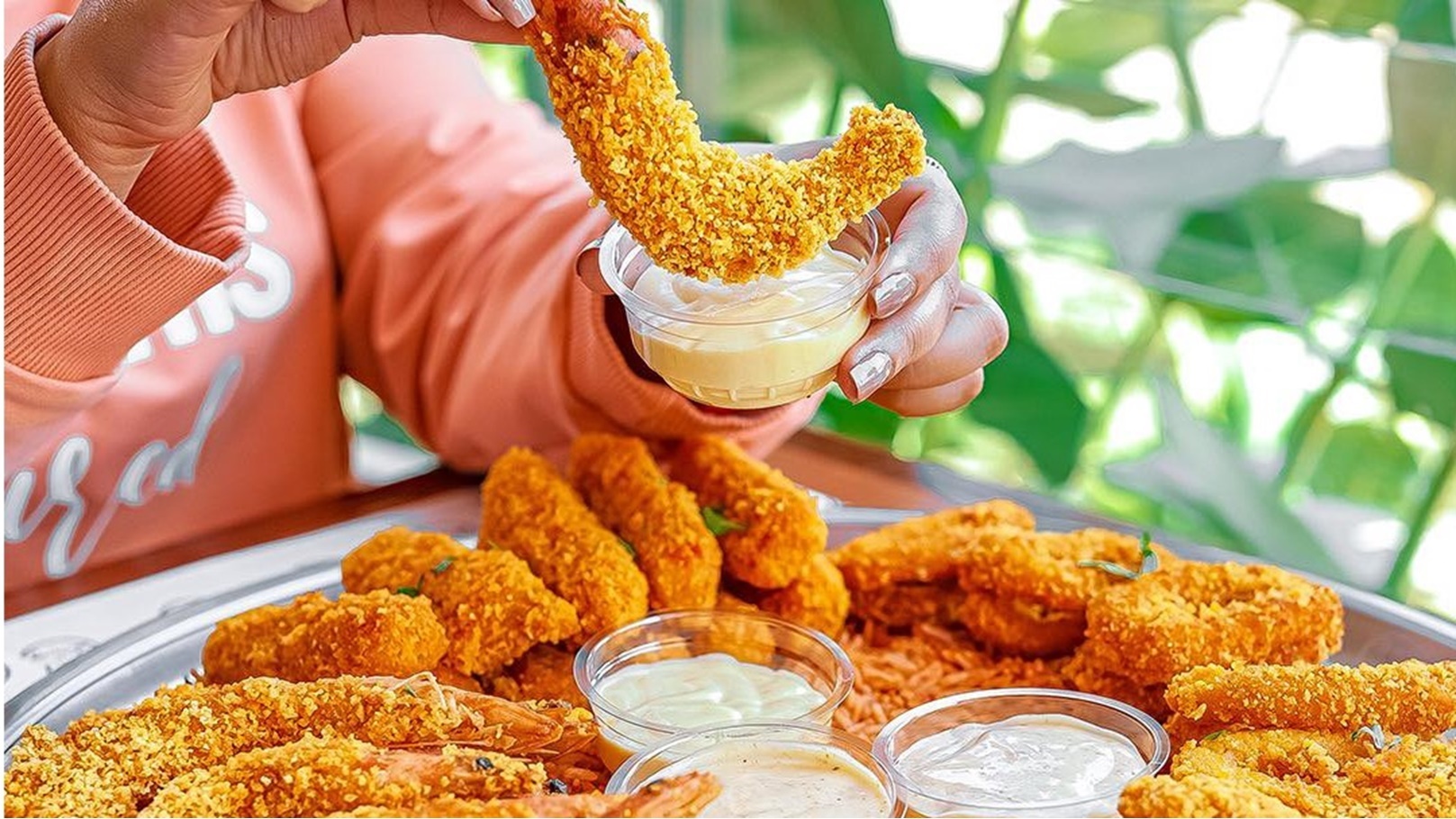 300998483_600950755107441_9160168166922927203_n