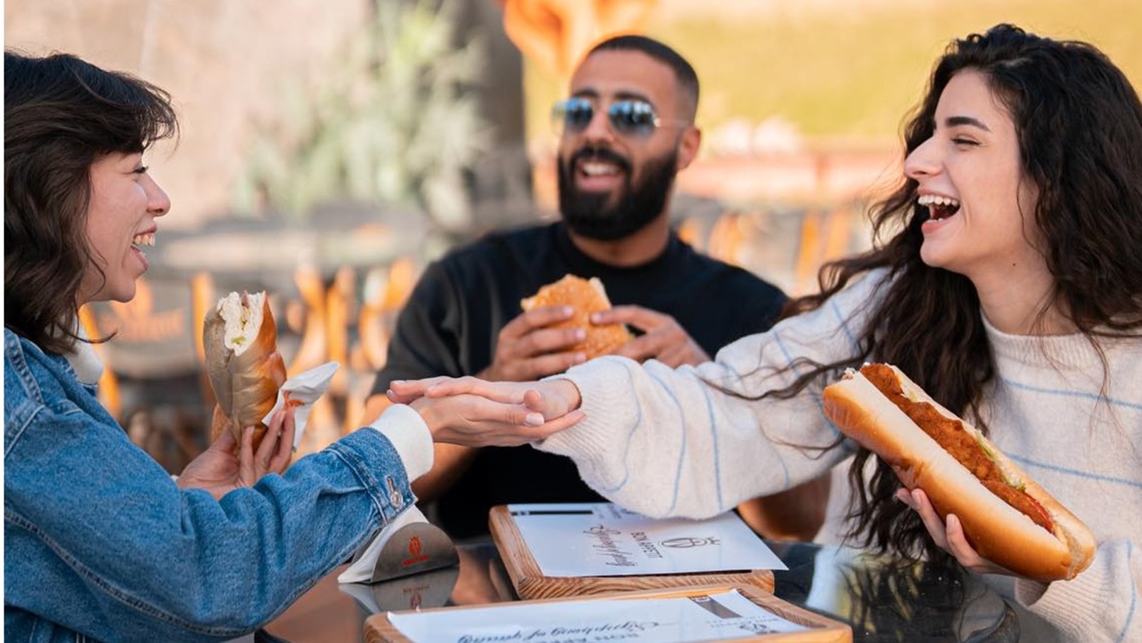 326843933_1408736592864320_7379654504580780089_n