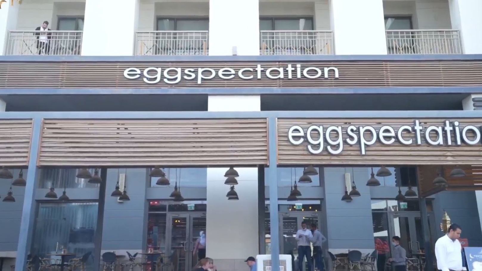 مطعم Eggspectation