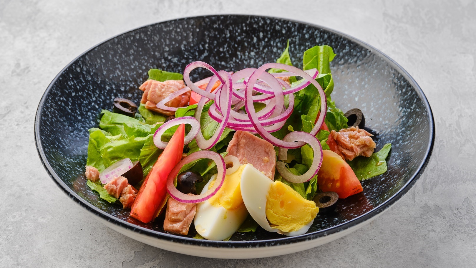 طريقة عمل السلطة