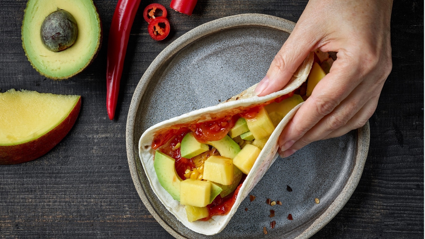 mexican-food-tacos-2022-01-19-00-00-14-utc