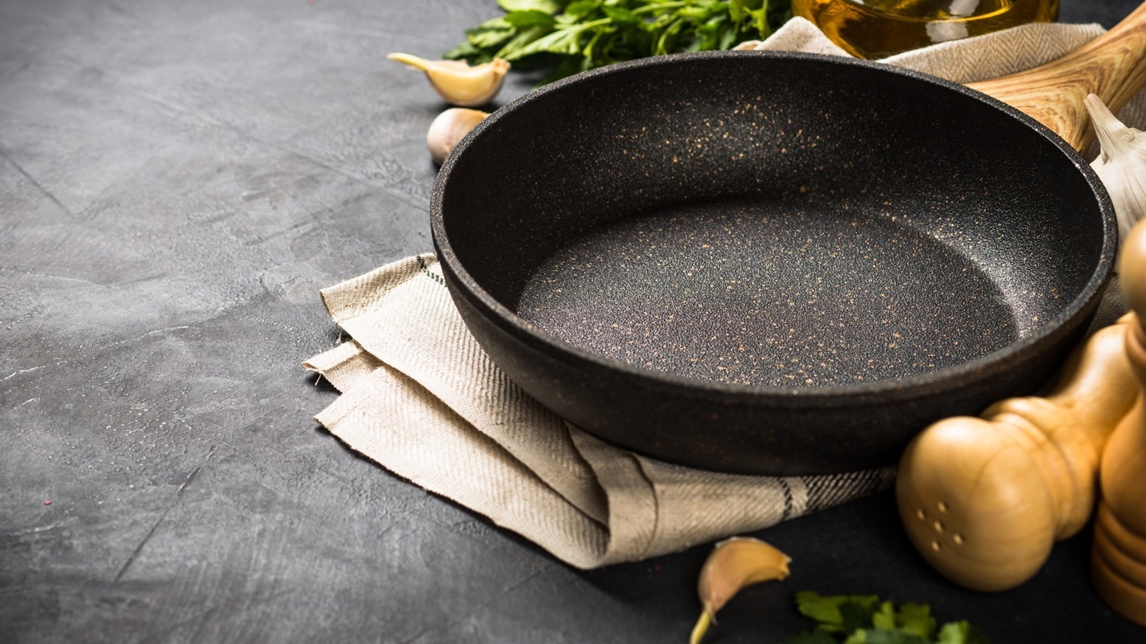 أواني الطهي الجرانيت