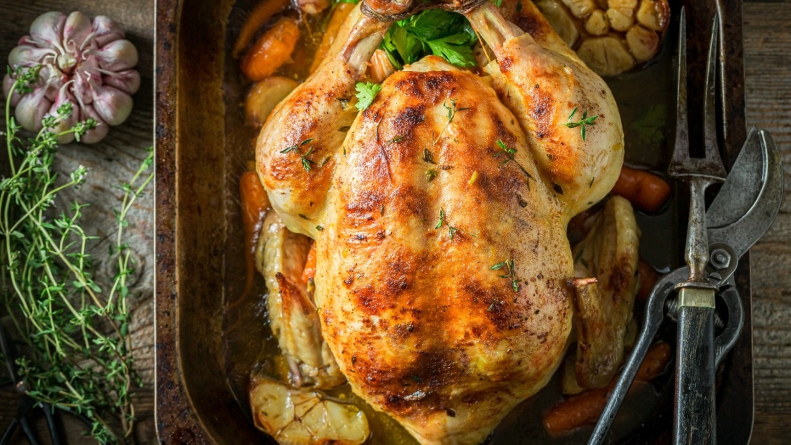 طريقة عمل الدجاج المشوي بالثوم والليمون