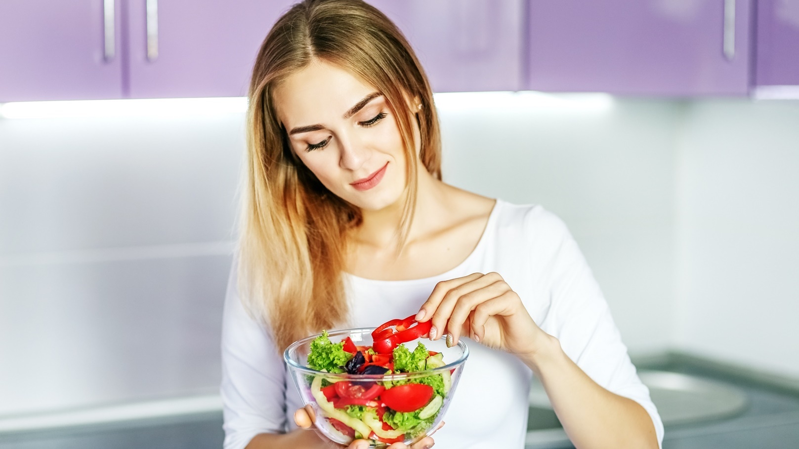 طريقة عمل سلطة الحمص