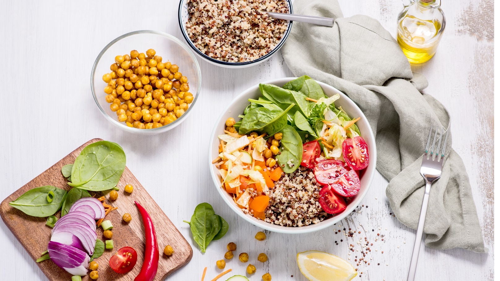 طريقة عمل سلطة الفريك بالحمص