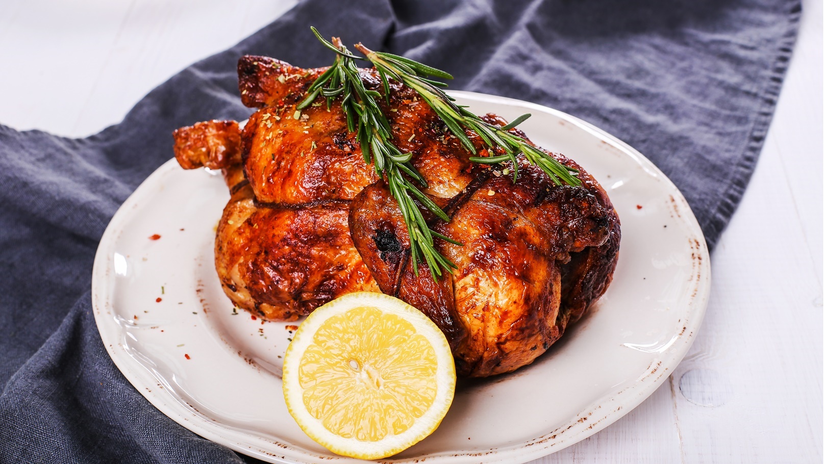 طريقة عمل بروستد الدجاج بالبقسماط