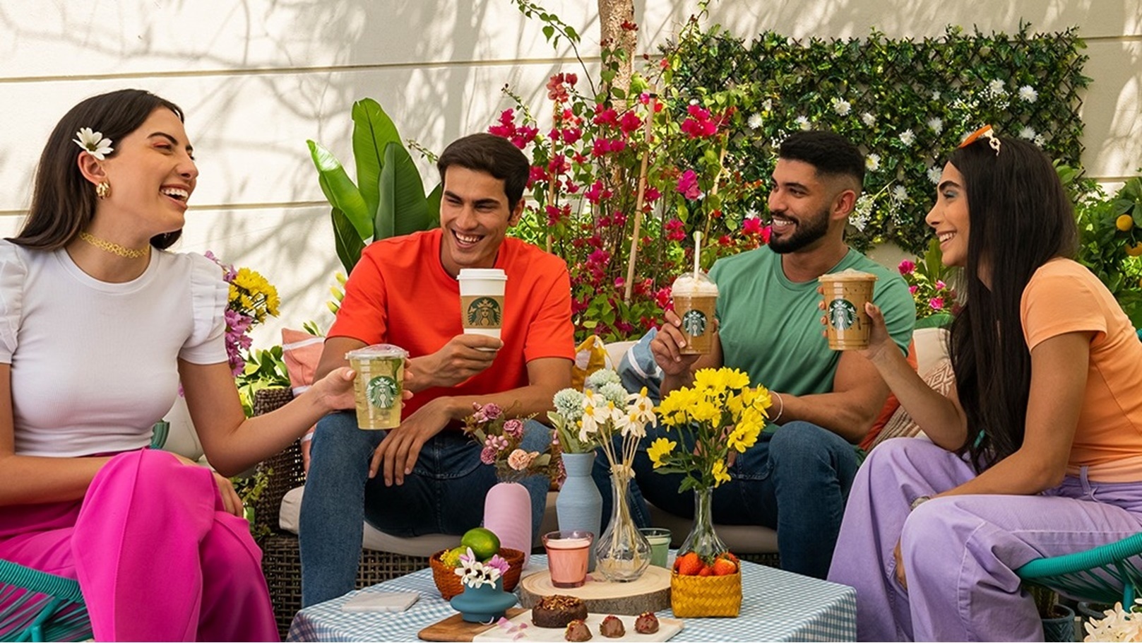 Starbucks   كافية ستاربكس (4)