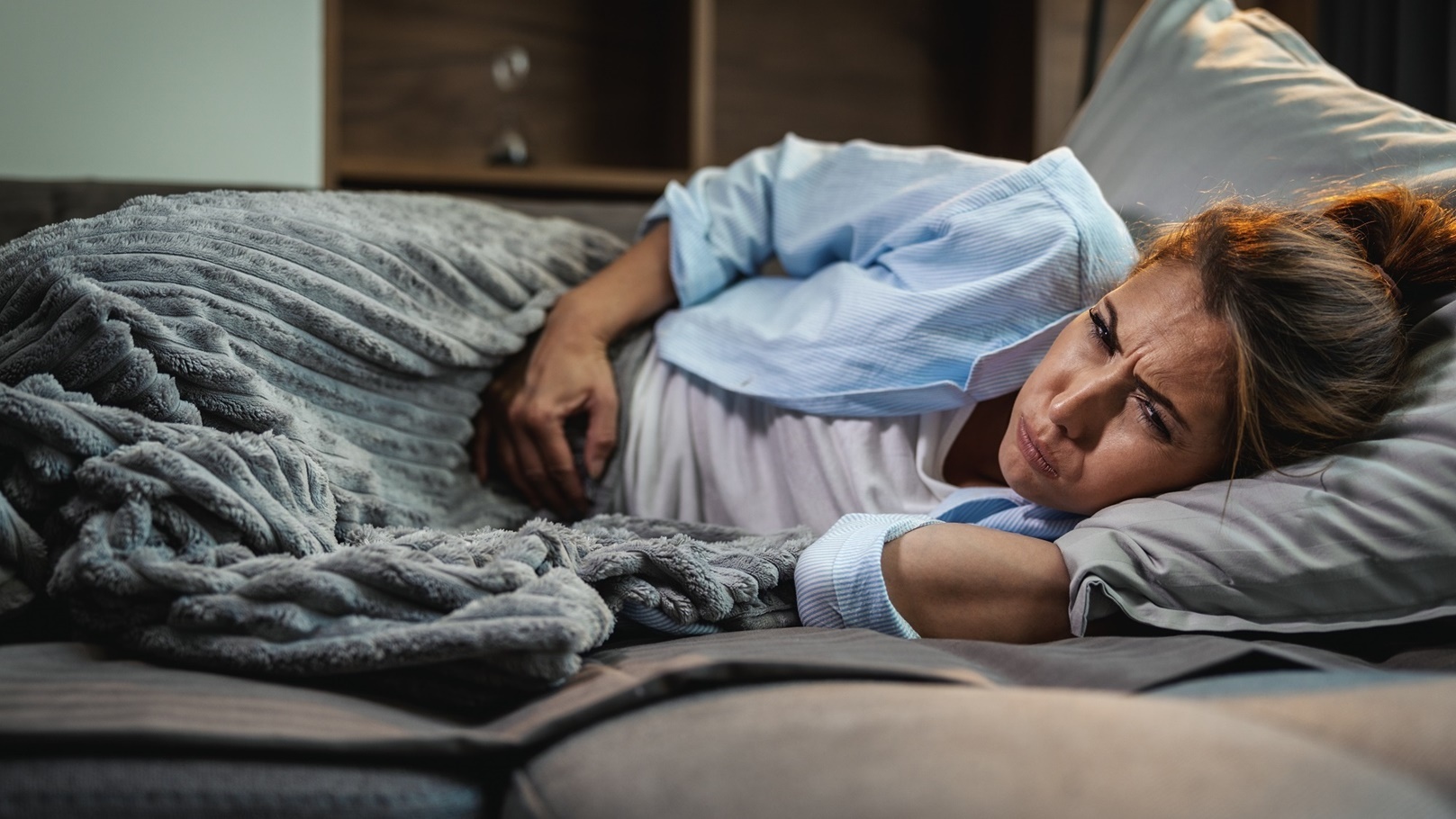 التسمم الغذائي وآلام البطن
