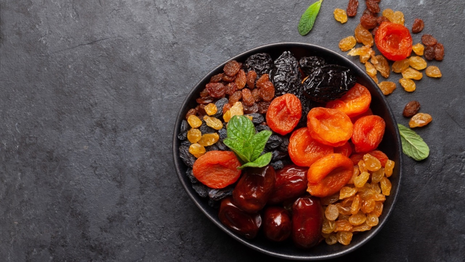 فوائد الفواكه المجففة
