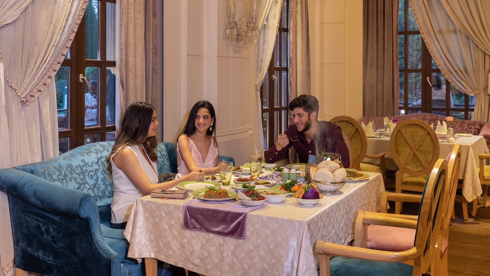 275720623_1291050871375773_7966486036607799376_n