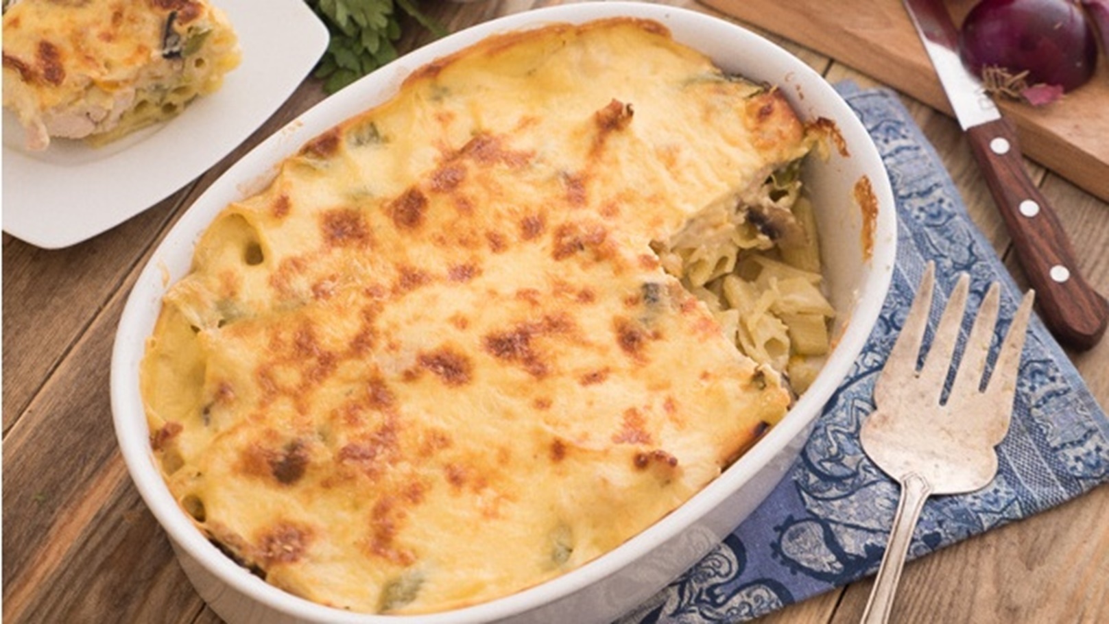 مكرونة بالدجاج