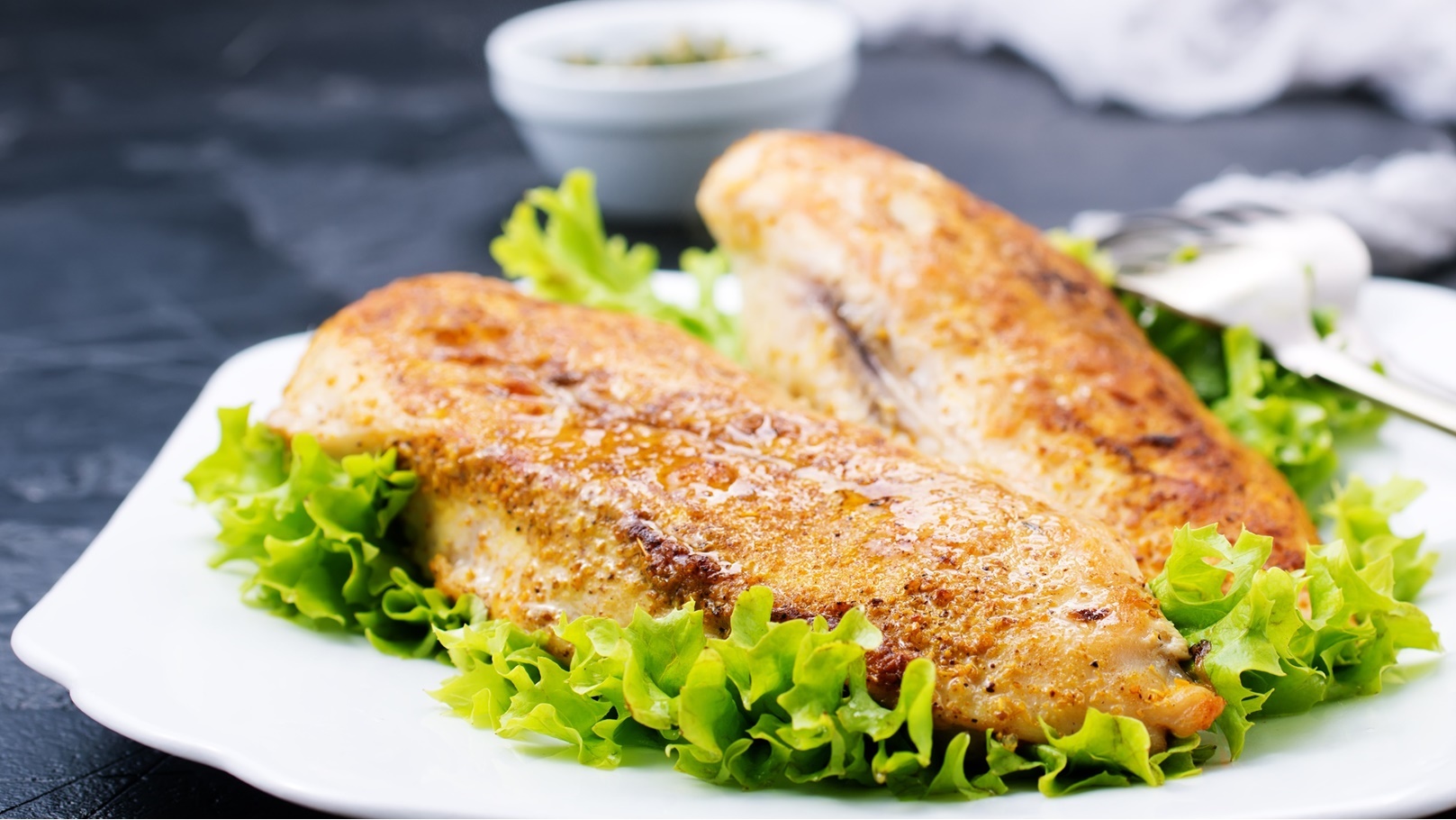 طريقة عمل صدور الدجاج المتبلة لمرضى السكر