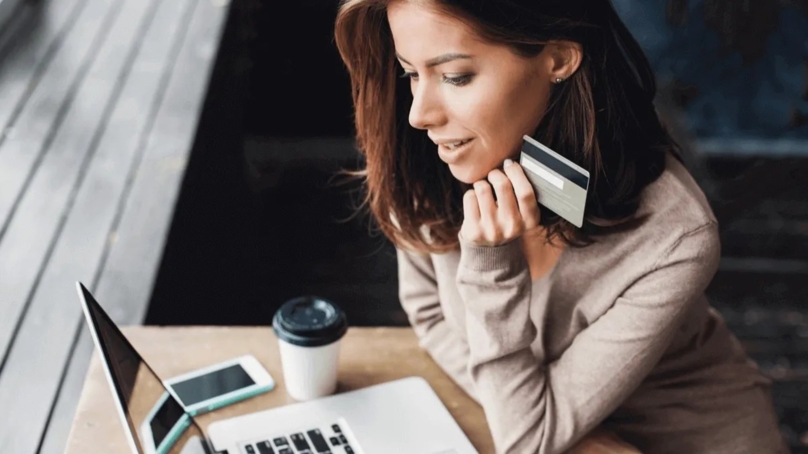 التسوق أون لاين