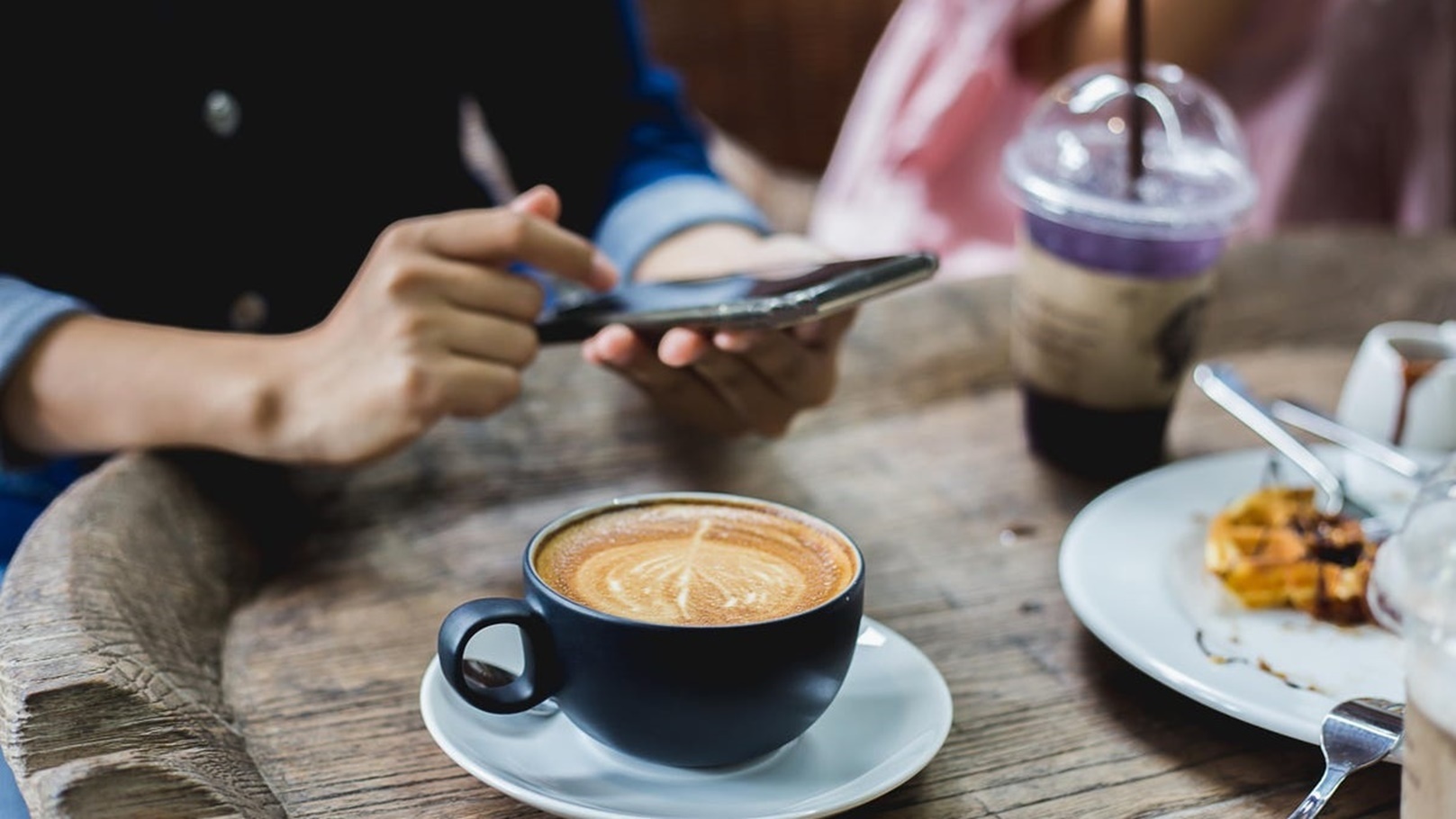 القهوة لزوم السهر