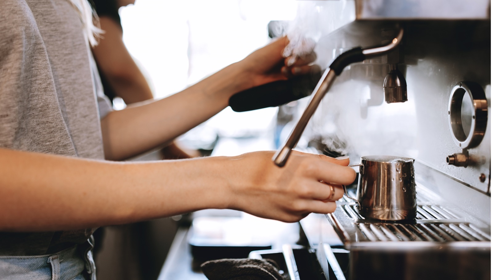 طريقة عمل قهوة اللوتس