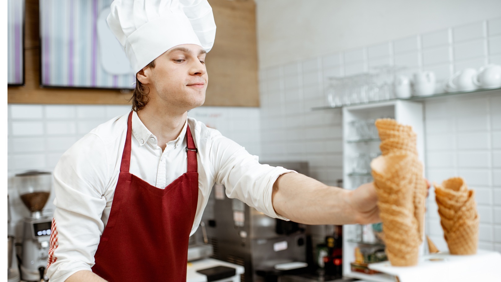 طريقة عمل آيس كريم التمر والعسل