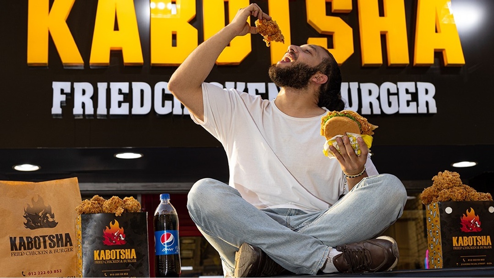 مين صاحب لقب أكبر قطعة فرايد تشيكن في مصر