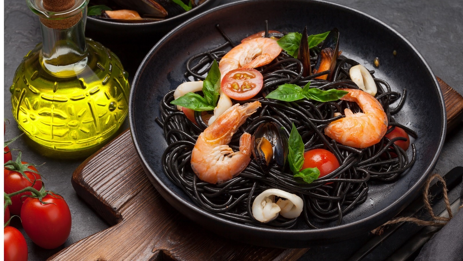 المكرونة السوداء