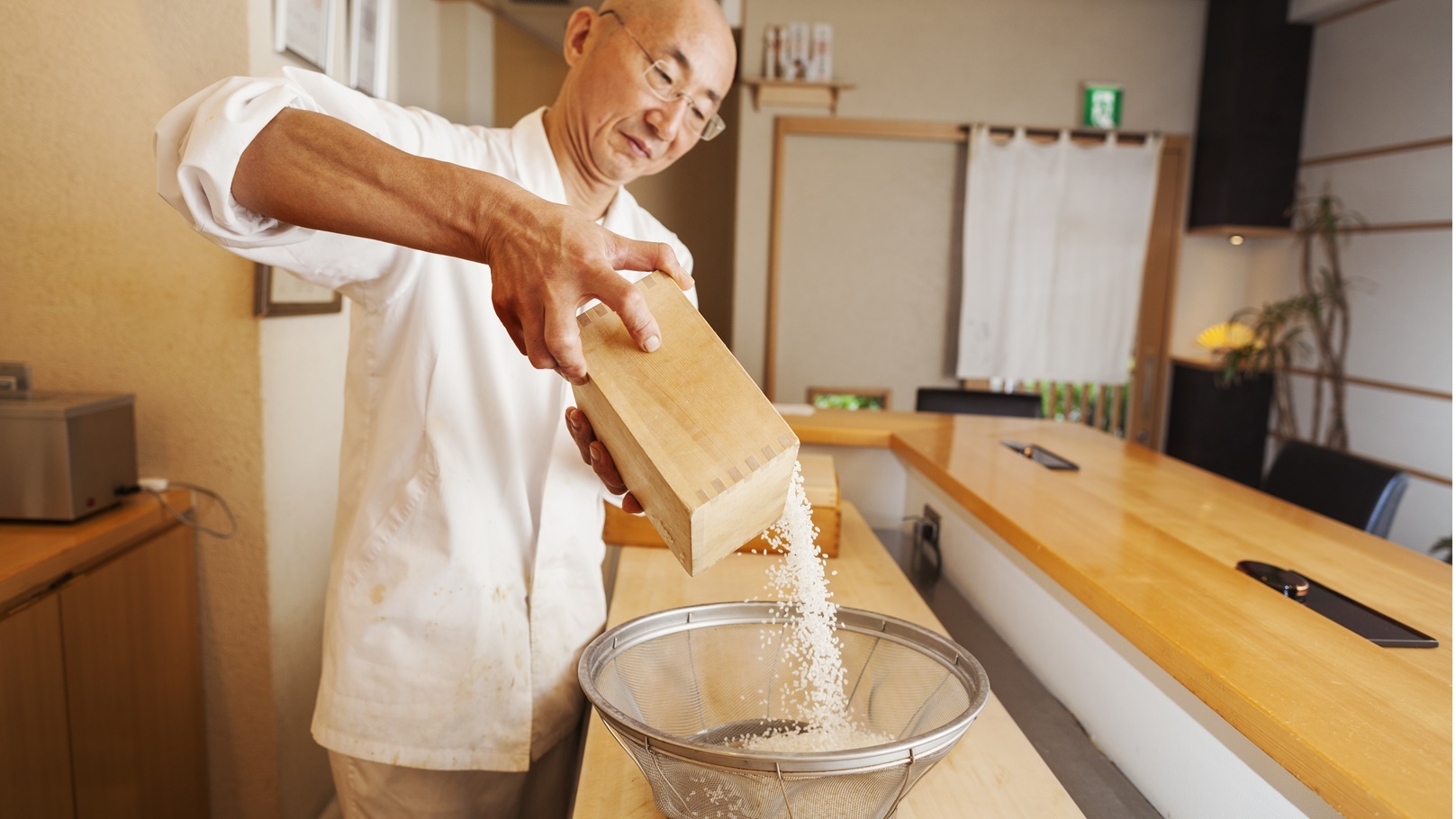 طريقة عمل الأرز البسمتي بالفاصوليا الحمراء والسويت كورن