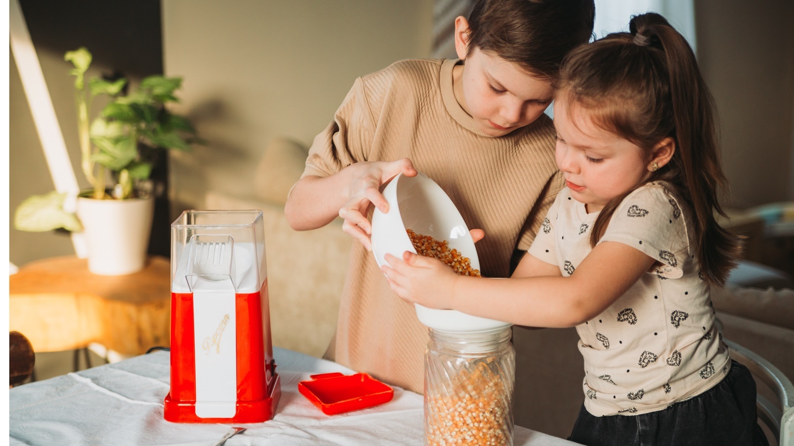 طريقة عمل الفشار في القلاية الهوائية